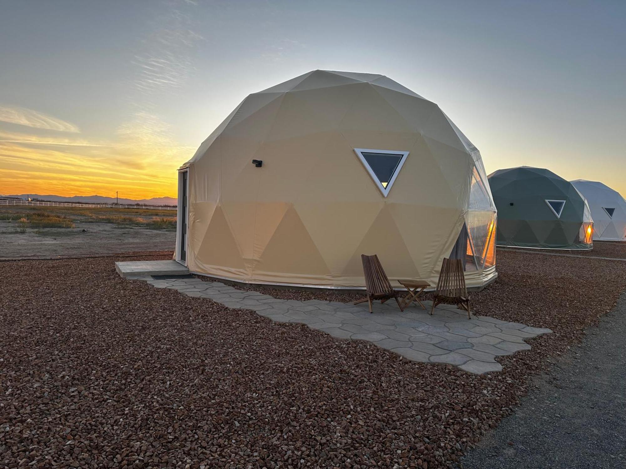 Nude Glamping Dome Willcox Exterior foto